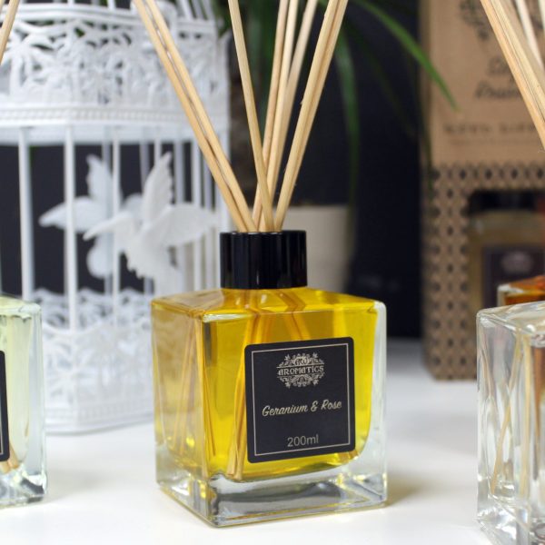 200ml Geranium & Rose Essential Oil Reed Diffuser - Image 5