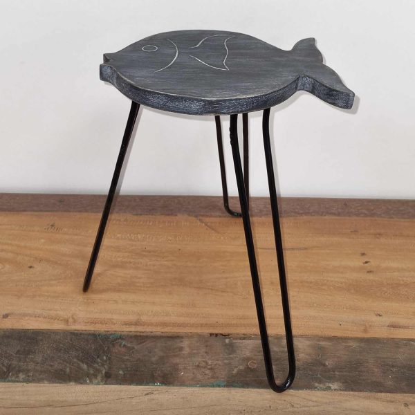 flat packed saves space when stored or not in use.Let your customers create little Indonesian plant corner and order today!Plant Stand Sizes: H: 37cm  Wooden base: D: 25cm H: 2cm