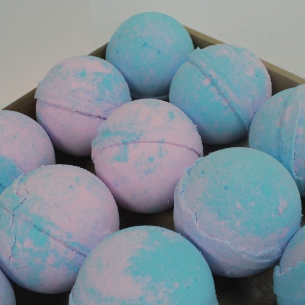 Baby Powder Bath Bomb - Image 2