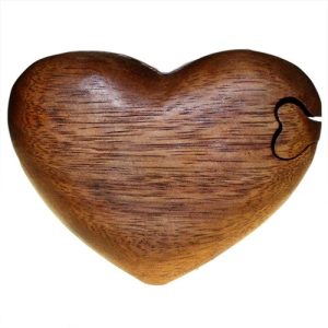 Our 'Single Heart' Bali Magic Box will make a magical addition to your store. Made like a wooden puzzle