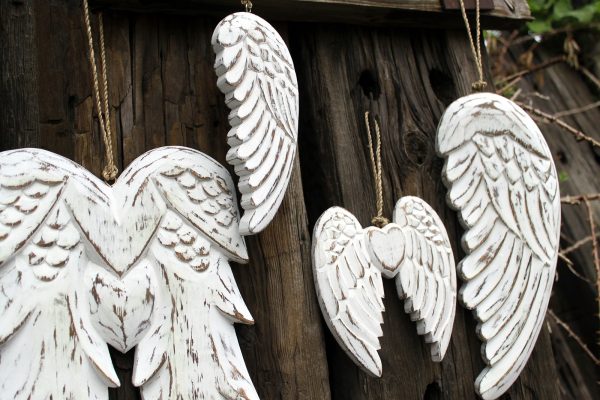 especially for Christenings and weddings. Your customers can even use chalks to write lovely messages on the blackboard at the back of the wings.   