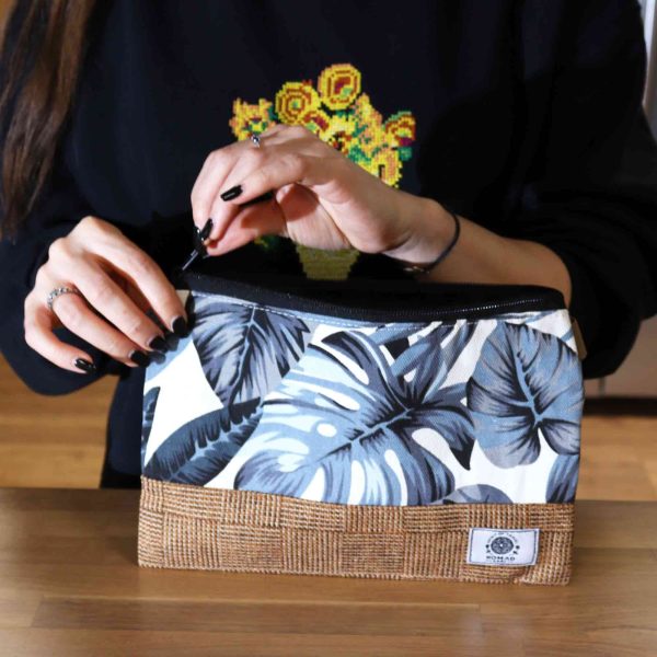 Large Luxury Tropical Pouches - (3x2 assorted designs) - 26x17cm