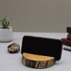 even with the cover on.If you’re looking for something a little more unique than regular cheap plastic phone holders this will be great alternative.Dimensions: 13x09x2.5cmAn essential giftware item! Stock up today.