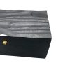 this box features an elegant pattern