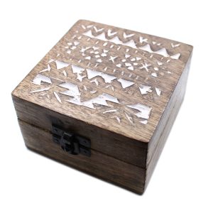 Wholesale White Washed Wooden Boxes Aztec and Slavic Design. These pretty boxes will look beautiful in the bedroom or dressing room or any room really. You can choose from Aztec or Slavic Design