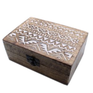 Wholesale White Washed Wooden Boxes Aztec and Slavic Design. These pretty boxes will look beautiful in the bedroom or dressing room or any room really. You can choose from Aztec or Slavic Design